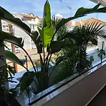 Carisa Deluxe With Jacuzzi Apartament