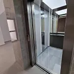 Apartamento Carisa Deluxe With Jacuzzi Lárnaca
