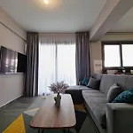 Carisa Deluxe With Jacuzzi Apartamento *