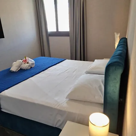 Carisa Deluxe With Jacuzzi Апартаменты Ларнака