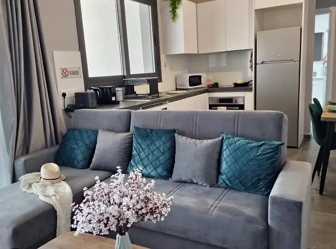 Carisa Deluxe With Jacuzzi *