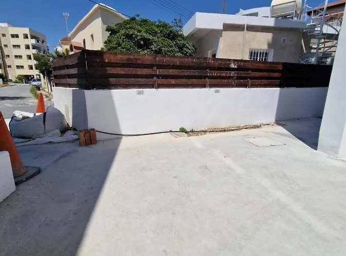 Carisa Deluxe With Jacuzzi Apartment *